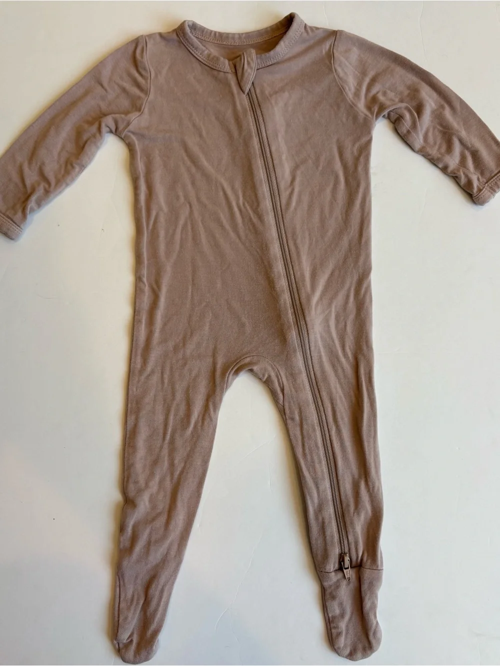 Kyte Baby Brown Taupe Footed One-Piece 3-6Months